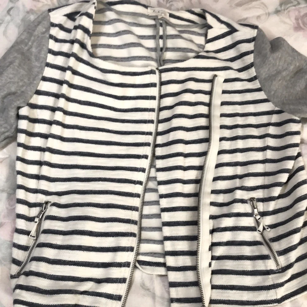 LOU & GREY Anthropologie Moto Jacket Grey & White Stripes Assymetrical Zip sz L - Picture 12 of 13